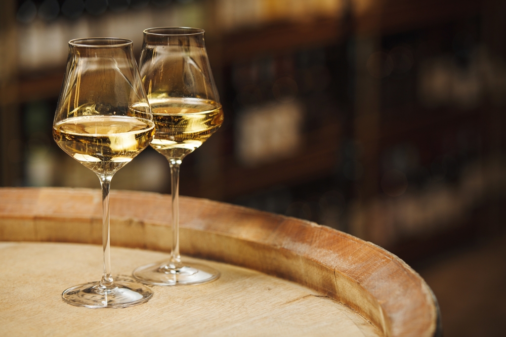 Two glasses of white wine at Olympic Peninsula wineries