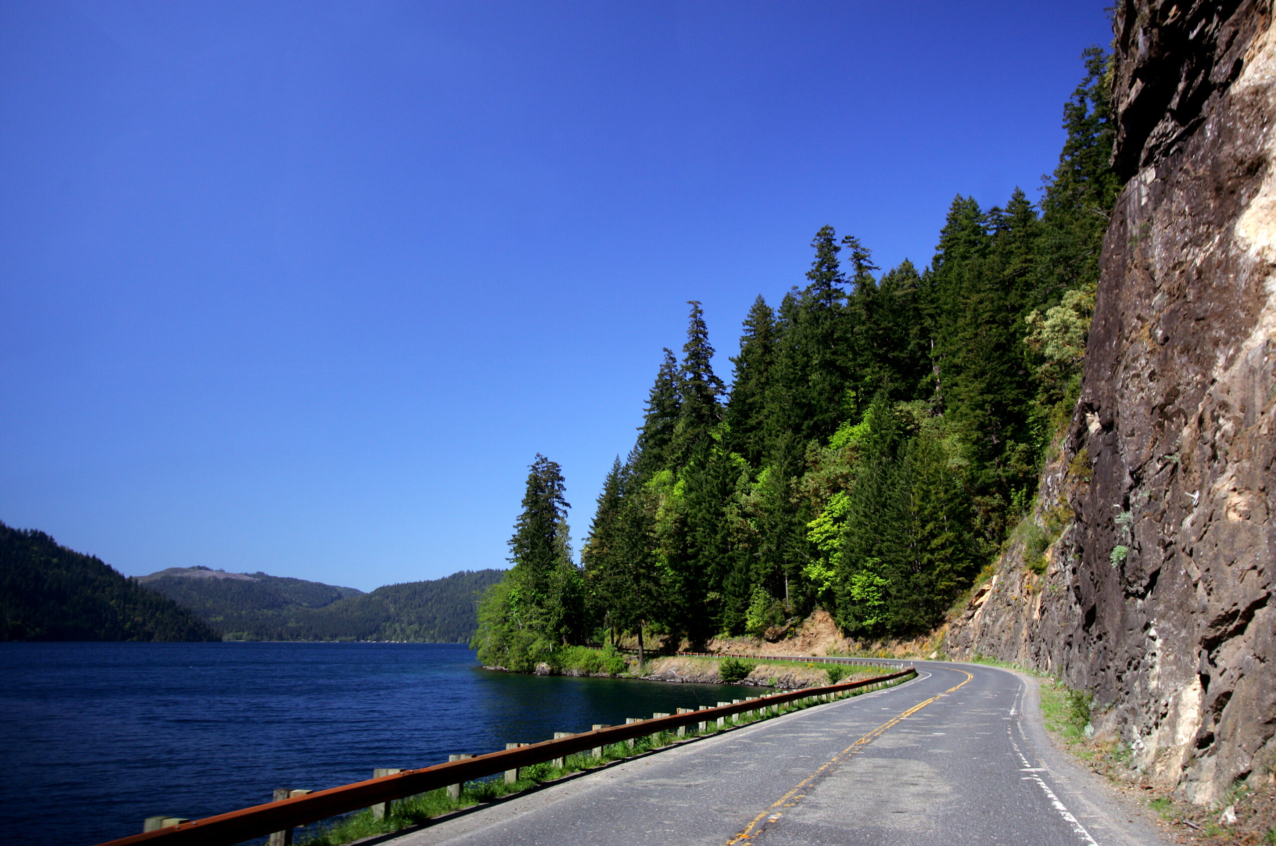 Driving around the bends of Lake Crescent on the Olympic Peninsula Loop Drive